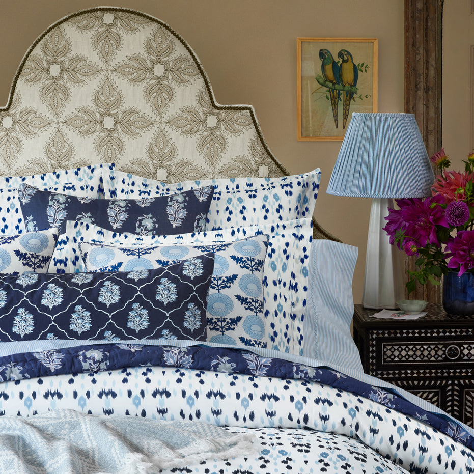 Tanvi Indigo Throw
