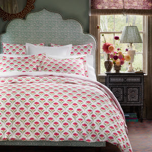 Bihar Bed in Divit Willow and Balan Willow