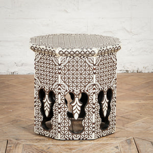 Chandni Table