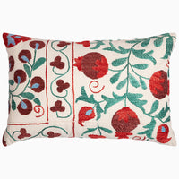 Painter Kidney Pillow - High Quality Image of 