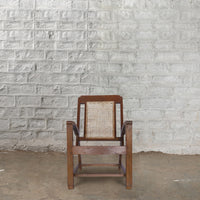 Chair With Slanted Back - High Quality Image of 