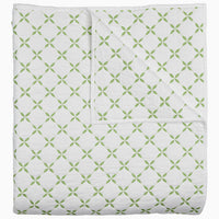 Layla Leaf Quilt - High Quality Image of 