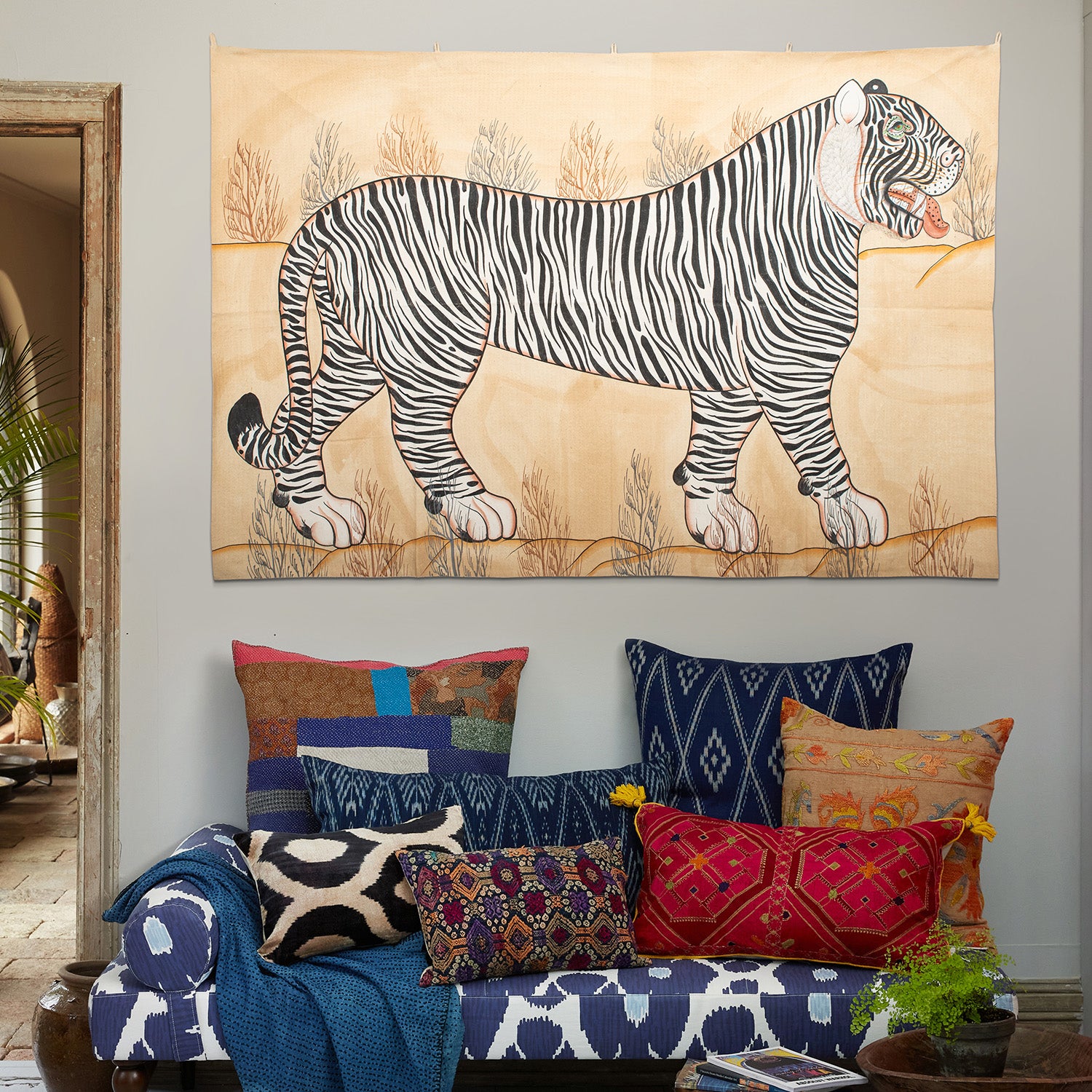 Right White Tiger 2 Tapestry