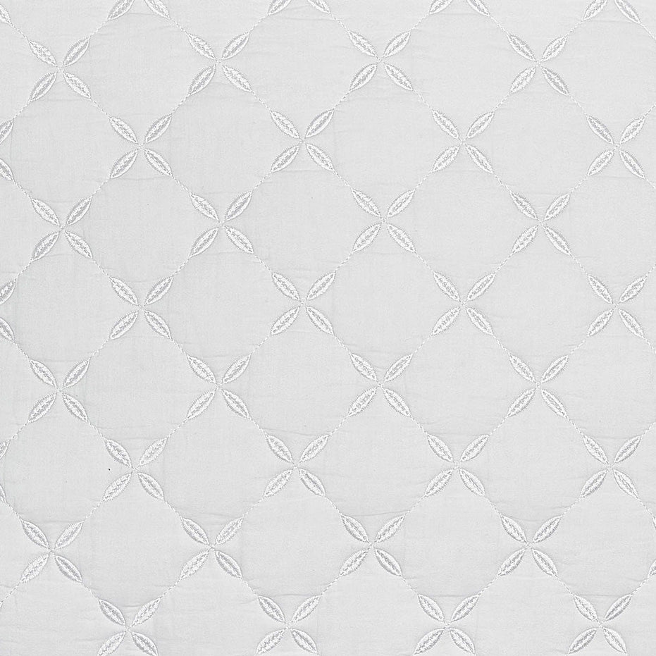 Layla White Quilt