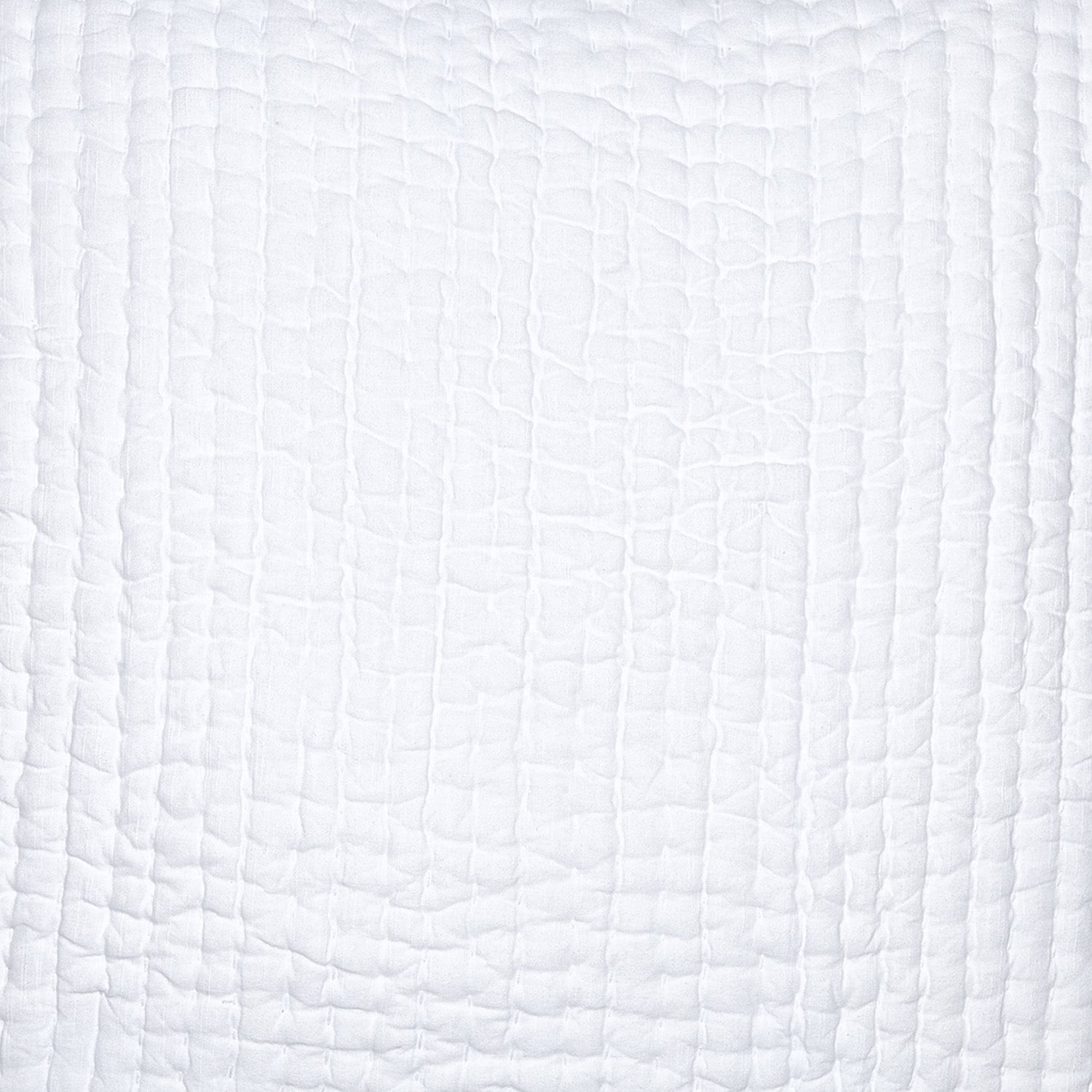 Vivada White Woven Quilt Swatch Main
